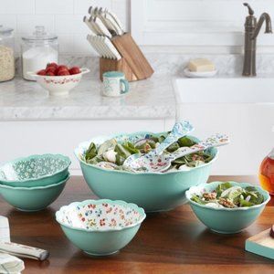 The Pioneer Woman Patchwork Medley 7-Piece Serving Bowl Set